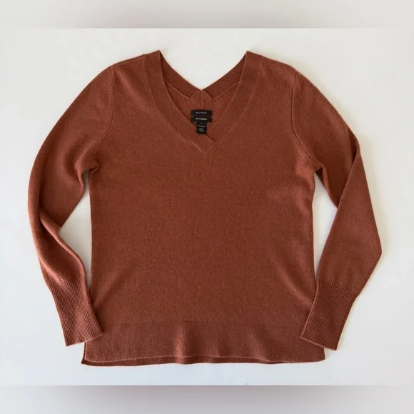 Halogen Women's 100% Cashmere
Double V-neck Sweater Sz M - Picture 2 of 10